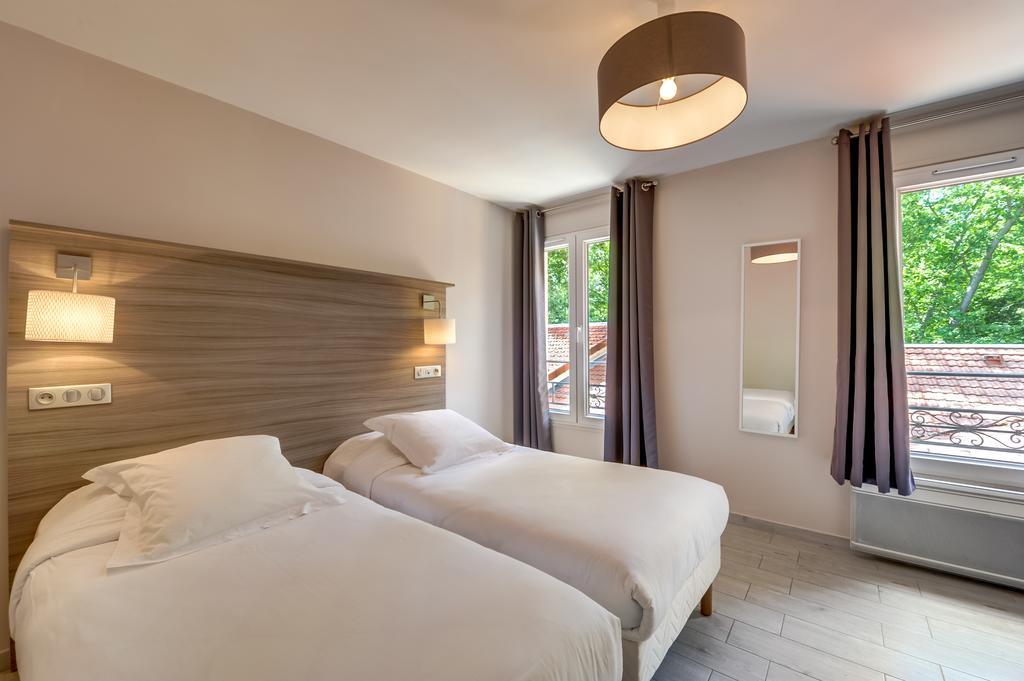 Hotel Jade Ольне-су-Буа Екстер'єр фото