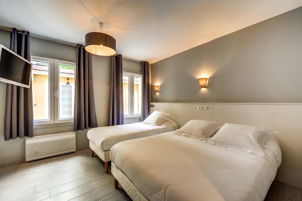Hotel Jade Ольне-су-Буа Екстер'єр фото